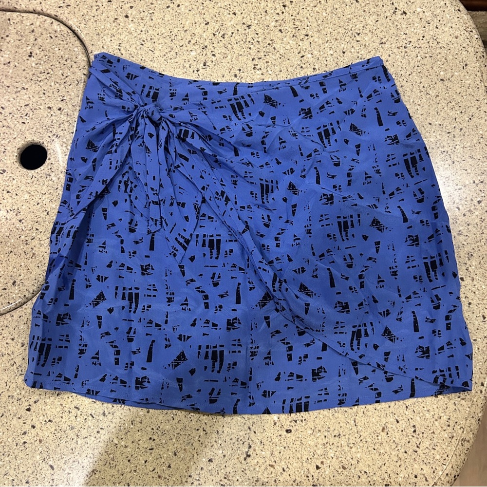Ecote Blue and Black Abstract Skirt